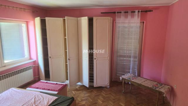 Kuća, četvorosoban, Prodaja, 156m2, Selenča, Gradska lokacija, Sombor