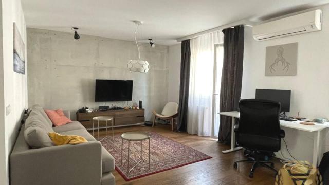 Stan, Dvosoban, Izdavanje, 69m2, London, Stari grad, Birčaninova