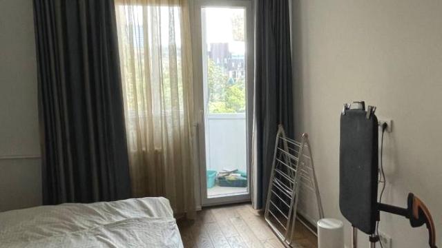 Stan, Dvosoban, Izdavanje, 69m2, London, Stari grad, Birčaninova