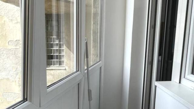 Stan, Dvosoban, Izdavanje, 69m2, London, Stari grad, Birčaninova