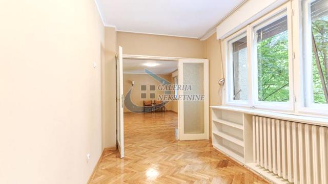 Stan, četvoroiposoban, Prodaja, 97m2, Kalenić pijaca, Vračar, Hadži Ruvimova