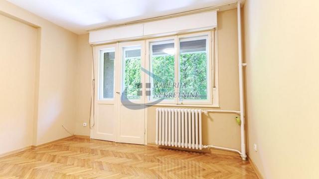 Stan, četvoroiposoban, Prodaja, 97m2, Kalenić pijaca, Vračar, Hadži Ruvimova