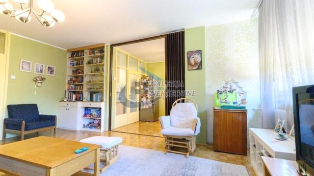 Stan, četvorosoban, Prodaja, 112m2, Kalenić pijaca, Vračar, Sinđelićeva