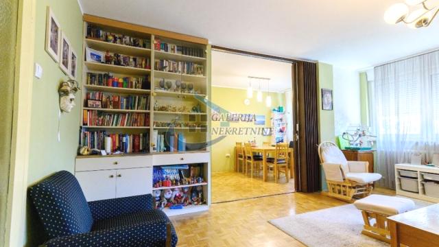 Stan, četvorosoban, Prodaja, 112m2, Kalenić pijaca, Vračar, Sinđelićeva