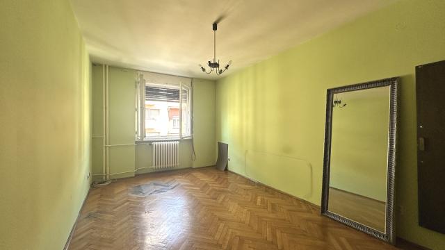 Stan, Dvoiposoban, Prodaja, 60m2, Sarajevska