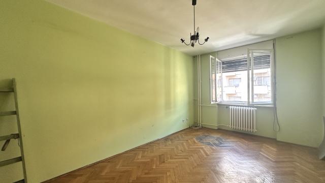 Stan, Dvoiposoban, Prodaja, 60m2, Sarajevska