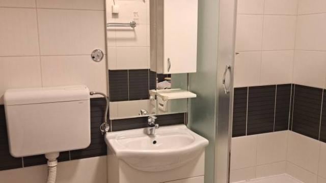 Stan, četvorosoban, Prodaja, 97m2, Hadži Ruvimova