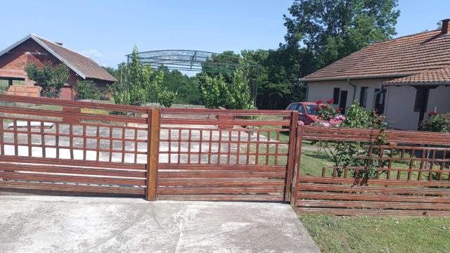 Kuća, Trosoban, Prodaja, 150m2, Kusadak, Okolno mesto, Kusadak