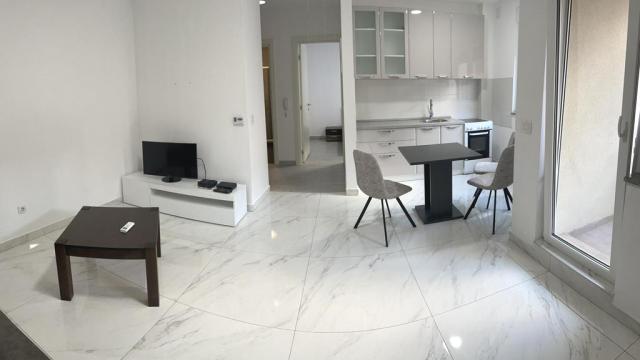 Stan, Jednoiposoban, Prodaja, 45m2, Gornji grad, Zemun, Slavonska