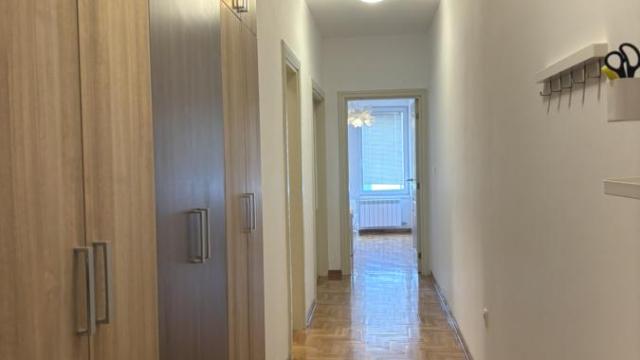 Stan, Trosoban, Izdavanje, 62m2, Saobraćajni fakultet, Voždovac, Vojvode Stepe