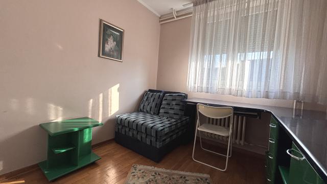 Stan, Dvoiposoban, Prodaja, 52m2, Dečanska