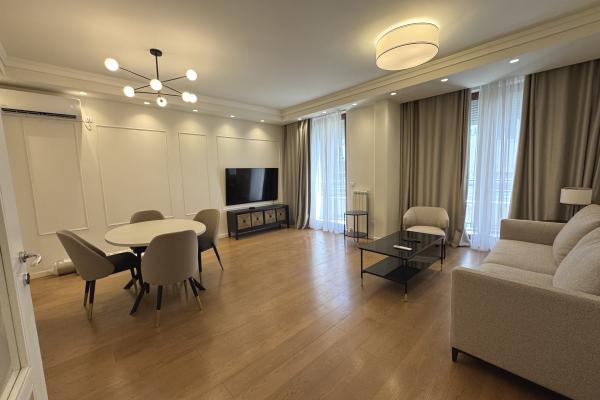 izdavanje, stanova,
beograd, 901711, dvoiposoban-internacionalnih-brigada