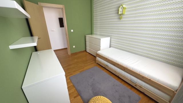 Stan, četvorosoban, Izdavanje, 118m2, Vidska