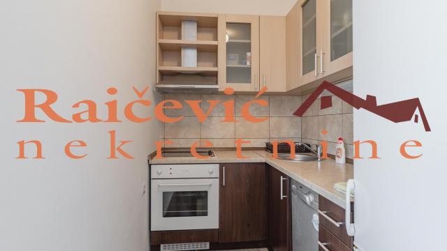 Kuća, Prodaja, 469m2, Mladenovac selo, Mladenovac, Smederevski put