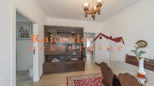 Kuća, Prodaja, 469m2, Mladenovac selo, Mladenovac, Smederevski put