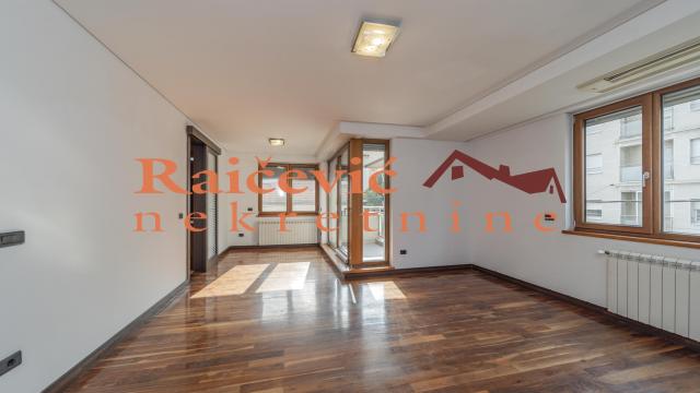 Stan, četvorosoban, Prodaja, 104m2, Crveni krst, Vračar, Save Tekelije