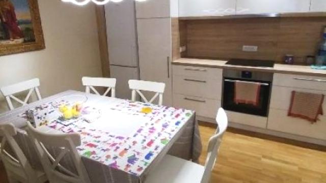 Stan, Trosoban, Prodaja, 85m2, Centar, Stari grad, Kralja Petra
