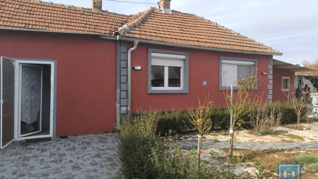 Kuća, Dvoiposoban, Prodaja, 60m2, Gradska lokacija, Ćuprija