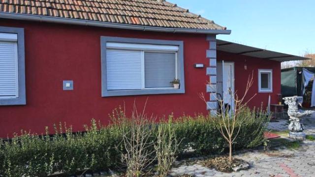 Kuća, Dvoiposoban, Prodaja, 60m2, Gradska lokacija, Ćuprija