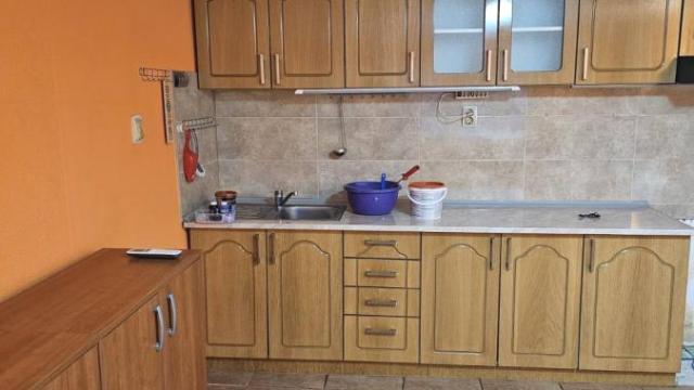 Kuća, Dvoiposoban, Prodaja, 60m2, Gradska lokacija, Ćuprija