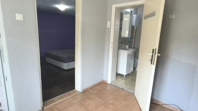 Kuća, Dvoiposoban, Prodaja, 60m2, Gradska lokacija, Ćuprija