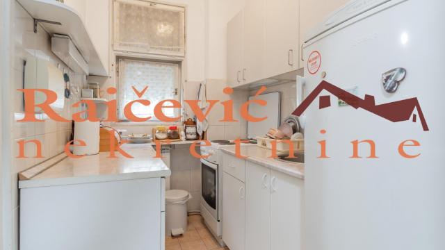 Kuća, Petosoban, Prodaja, 229m2, Banovo brdo, Čukarica, Kraljice Katarine