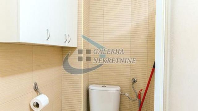 Stan, Dvoiposoban, Prodaja, 52m2, Trg Nikole Pašića, Stari grad, Dečanska