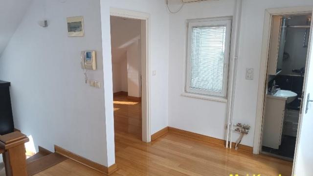 Stan, Trosoban, Prodaja, 86m2, Hram svetog Save, Vračar, Mačvanska