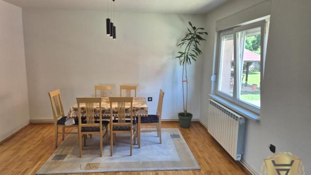 Kuća, Petosoban, Izdavanje, 220m2, Plavi horizonti, Zemun, Isidora Stojanovića