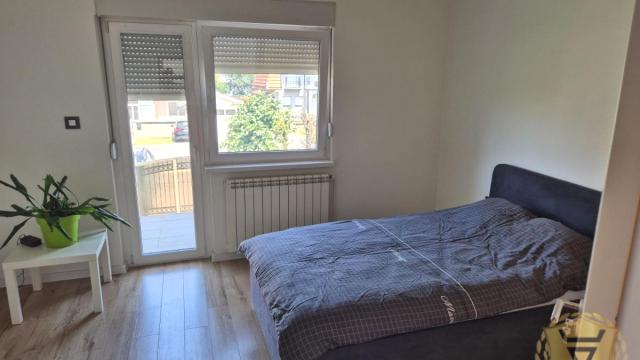 Kuća, Petosoban, Izdavanje, 220m2, Plavi horizonti, Zemun, Isidora Stojanovića