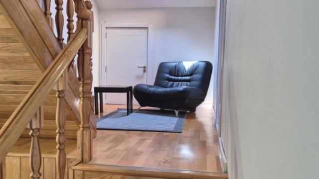Kuća, Petosoban, Izdavanje, 220m2, Plavi horizonti, Zemun, Isidora Stojanovića
