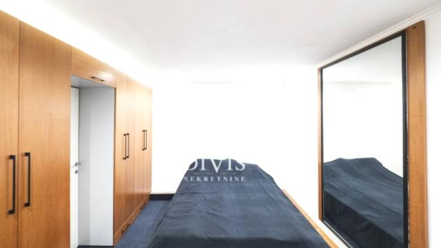 Stan, Jednoiposoban, Prodaja, 28m2, Zmaj Jovina