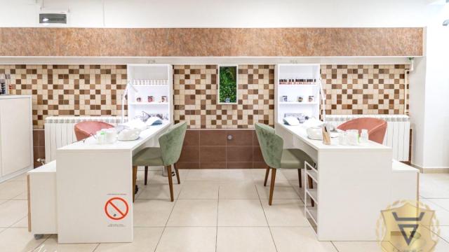 Poslovni prostor, Izdavanje, 140m2, Čubura, Vračar, Novopazarska