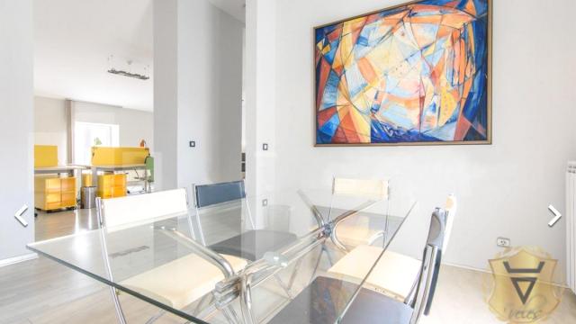 Poslovni prostor, Trosoban, Izdavanje, 140m2, Kalenić pijaca, Vračar, Golsvordijeva