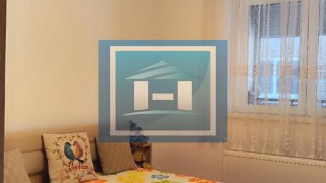 Stan, Trosoban, Prodaja, 78m2, Centar, Gradska lokacija, Jagodina
