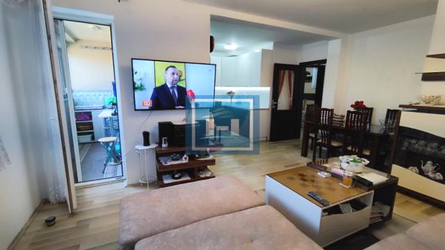 Stan, Trosoban, Prodaja, 78m2, Centar, Gradska lokacija, Jagodina