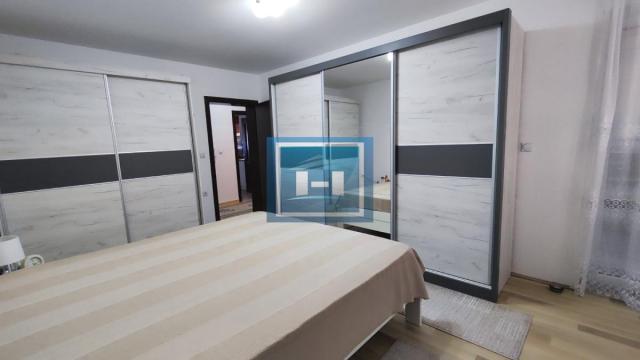 Stan, Trosoban, Prodaja, 78m2, Centar, Gradska lokacija, Jagodina