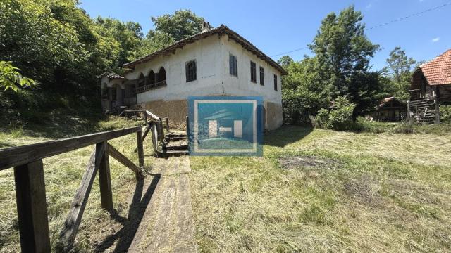 Kuća, Dvosoban, Prodaja, 98m2, Gornji Račnik, Okolno mesto, Jagodina