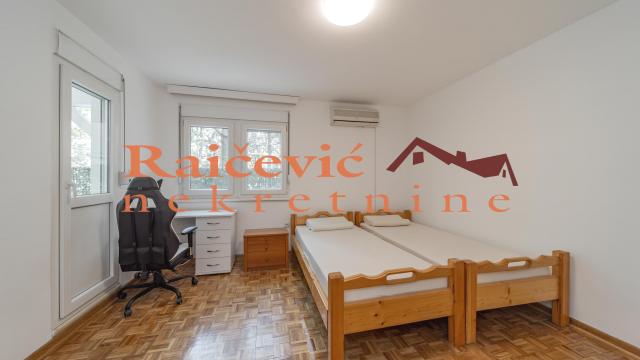 Stan, Troiposoban, Izdavanje, 84m2, Bežanijska kosa 1, Novi Beograd, Marka Celebonovica