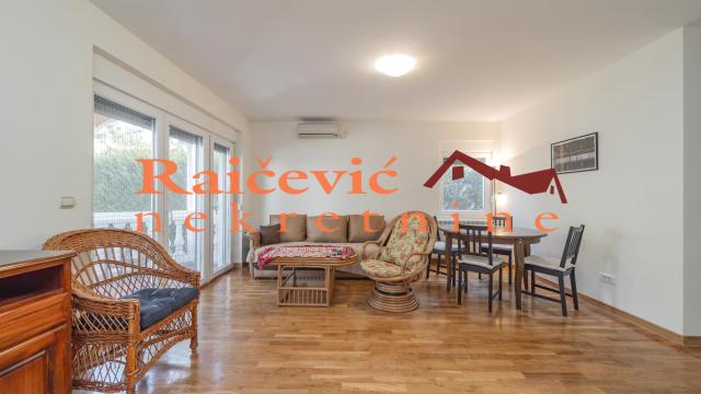 Stan, Troiposoban, Prodaja, 70m2, Dedinje, Savski venac, Jezdiceva