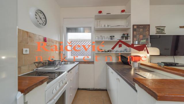 Stan, Troiposoban, Prodaja, 70m2, Dedinje, Savski venac, Jezdiceva