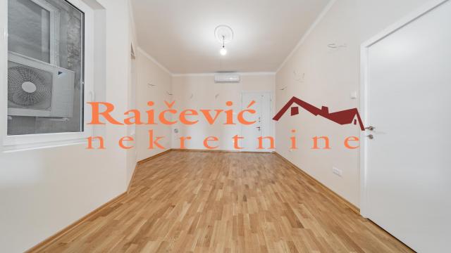 Stan, Troiposoban, Izdavanje, 94m2, Centar, Stari grad, Karadjordjeva