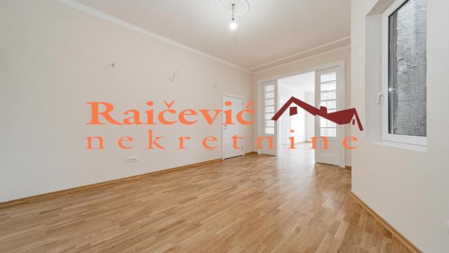Stan, Troiposoban, Izdavanje, 94m2, Centar, Stari grad, Karadjordjeva