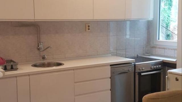Stan, Trosoban, Izdavanje, 60m2, Centar, Stari grad, Balkanska