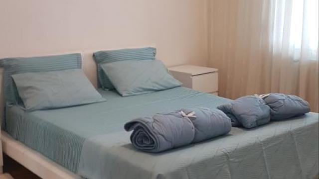 Stan, Trosoban, Izdavanje, 60m2, Centar, Stari grad, Balkanska