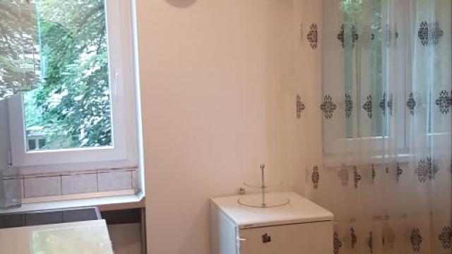 Stan, Trosoban, Izdavanje, 60m2, Centar, Stari grad, Balkanska