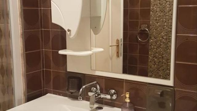 Stan, Trosoban, Izdavanje, 60m2, Centar, Stari grad, Balkanska