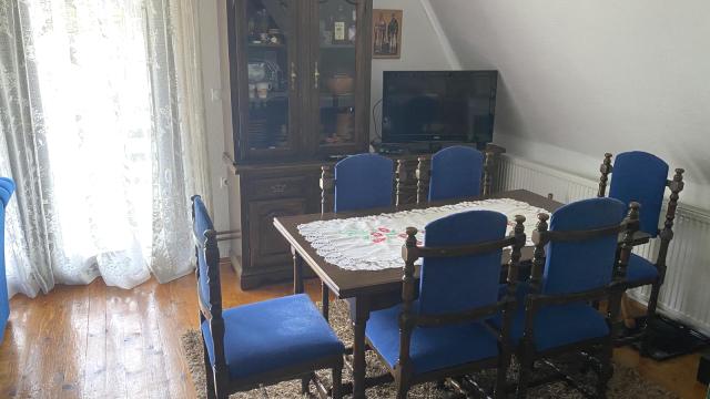 Kuća, četvorosoban, Prodaja, 105m2, Golija, Okolno mesto, Golija