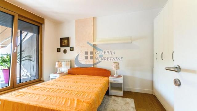 Stan, Dvosoban, Prodaja, 60m2, Gornji grad, Zemun, Dobanovačka