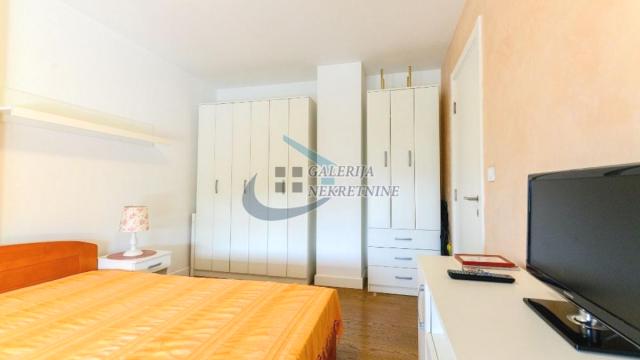 Stan, Dvosoban, Prodaja, 60m2, Gornji grad, Zemun, Dobanovačka